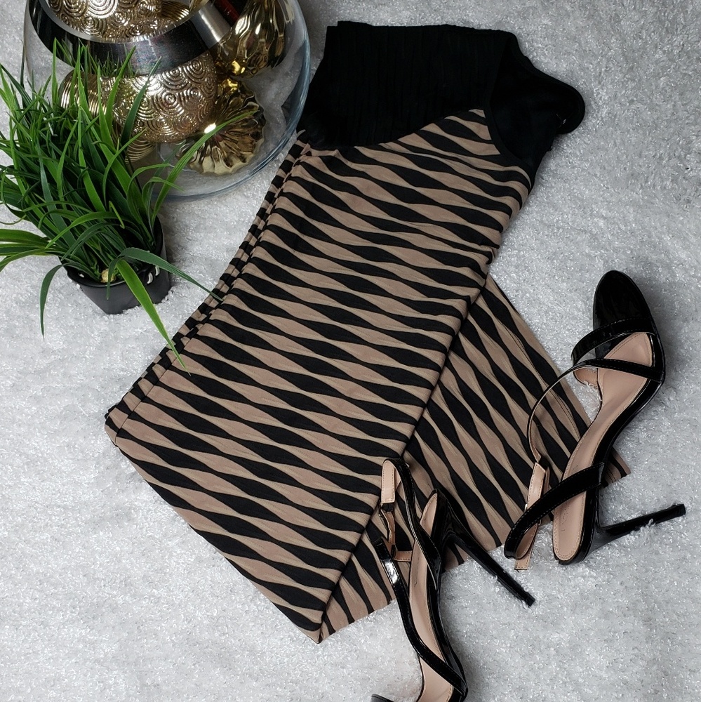 SALE!! Ronni nicole bodycon dress